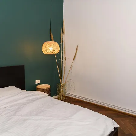 Zor Zon Apartament *